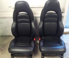 97-04 Corvette C5 Black Leather Sport Seats